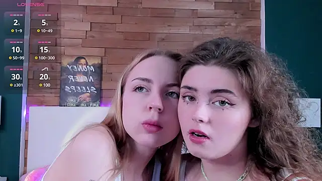 Mona aLisa online show from December 3, 3:20 am