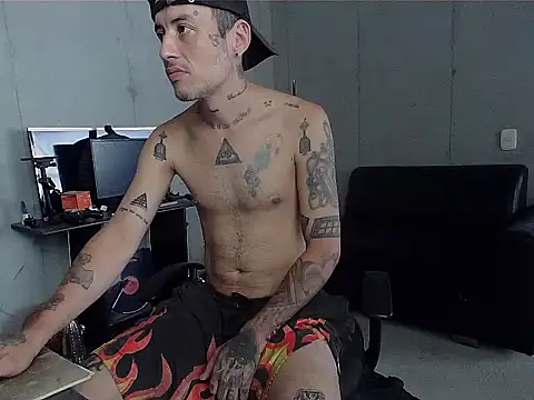 patrik tattoo  online show from March 22, 6:11 pm