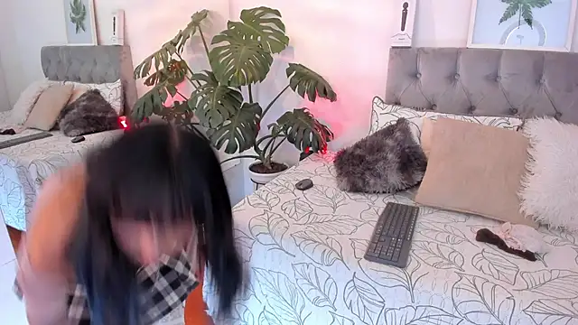 Kitty Pam online show from November 18, 9:08 pm