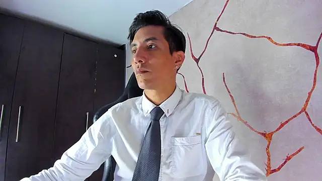 Snapshot of EdwardVlad chatting on December 11, 7:14 pm EdwardVlad online show from December 11, 7:14 pm