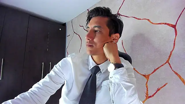 Snapshot of EdwardVlad chatting on December 11, 10:16 pm EdwardVlad online show from December 11, 10:16 pm