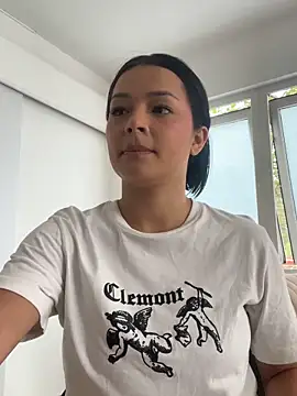 Lola sweeet18 online show from February 10, 11:58 am