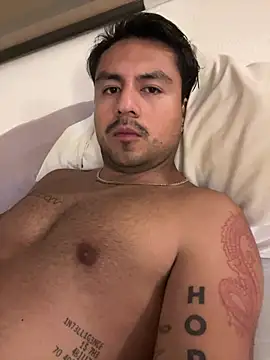 RickAbrego online show from August 8, 6:26 am