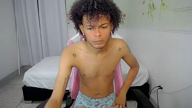 rose Skinny  online show from December 21, 4:36 pm