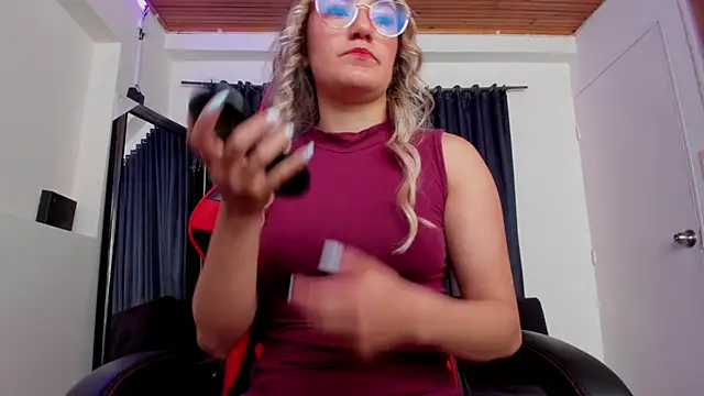 Keyth clement online show from November 14, 8:07 pm