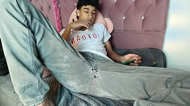 hares mds online show from January 15, 1:16 pm