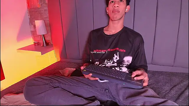 hares mds online show from March 6, 1:29 pm