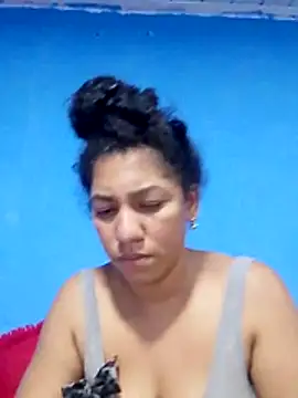 bellacrespalatina online show from December 1, 4:28 am