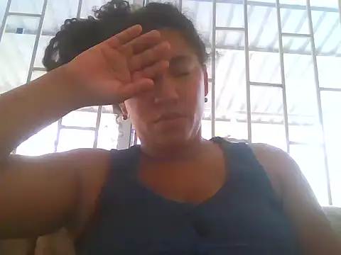 Snapshot of bellacrespalatina chatting on February 14, 8:27 pm bellacrespalatina online show from February 14, 8:27 pm