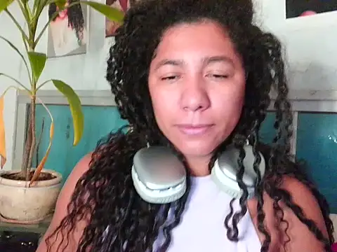 bellacrespalatina online show from May 2, 4:39 am
