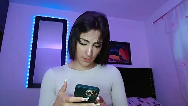 Triana Damelio online show from October 3, 12:13 pm