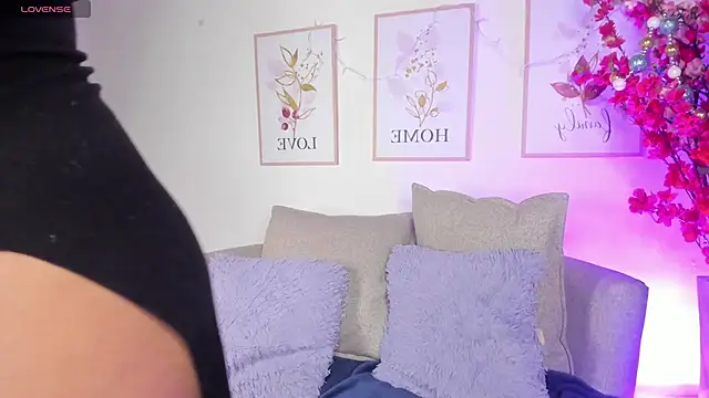 zulema parvin online show from December 17, 12:22 pm