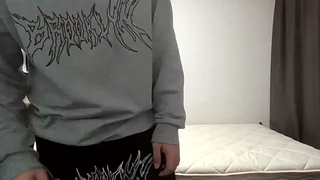 Snapshot of YU-KI00 chatting on October 23, 1:43 pm YU-KI00 online show from October 23, 1:43 pm