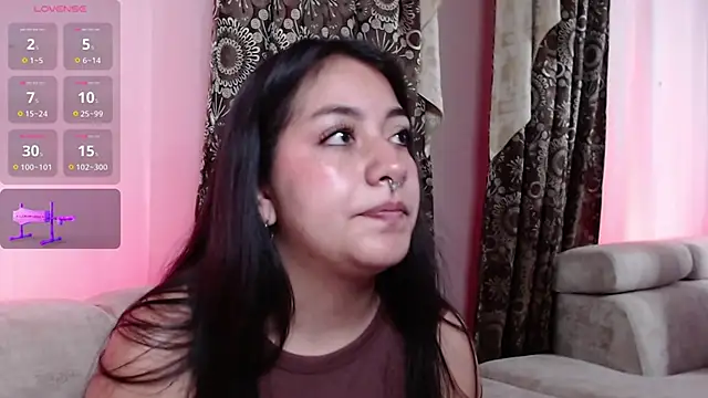 Snapshot of Paulis_gh chatting on January 3, 3:12 pm Paulis gh online show from January 3, 3:12 pm