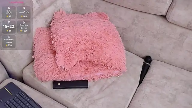 Snapshot of Paulis_gh chatting on January 9, 4:06 pm Paulis gh online show from January 9, 4:06 pm