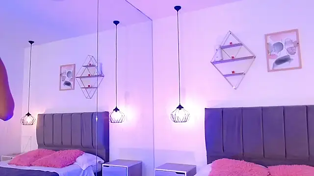 Snapshot of Paulis_gh chatting on January 22, 12:17 pm Paulis gh online show from January 22, 12:17 pm