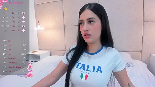 Amiirra  online show from December 3, 11:57 pm