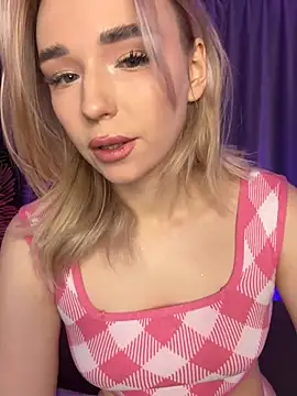 Eva Millss online show from December 26, 1:10 pm