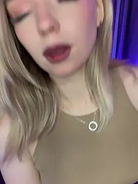 Eva Millss online show from January 6, 1:08 pm