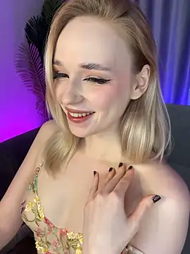 Eva Millss online show from February 7, 1:32 pm