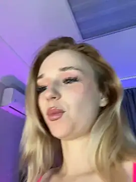 Eva Millss online show from March 2, 1:16 pm