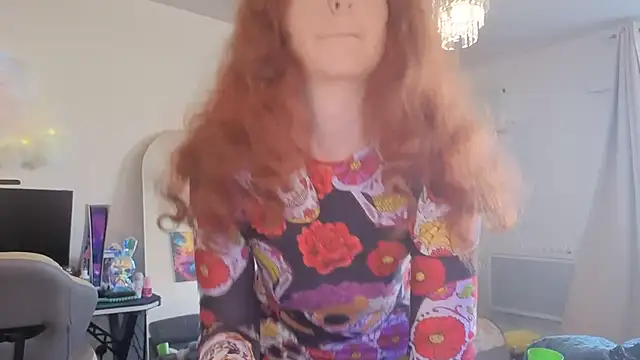 ENGLISHEMILY 69 online show from March 14, 3:50 pm