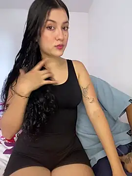 Snapshot of Jonlis01 chatting on June 24, 5:56 pm Jonlis01 online show from June 24, 5:56 pm