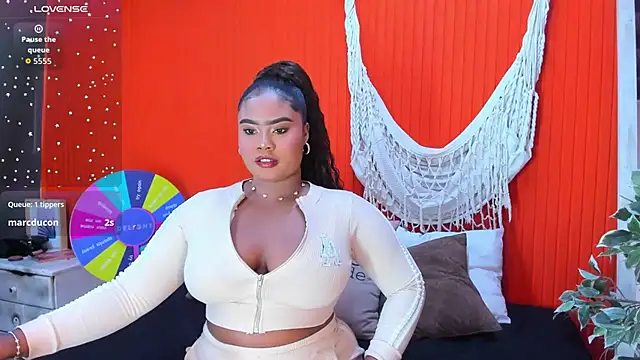 grace miller03 online show from March 24, 7:08 pm