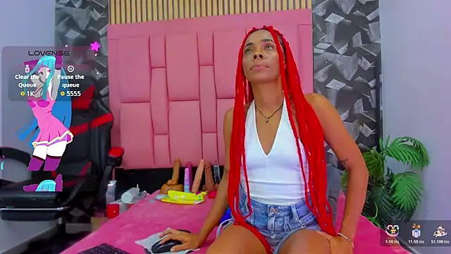 Snapshot of Brithanyslim chatting on April 4, 4:59 pm Brithanyslim online show from April 4, 4:59 pm