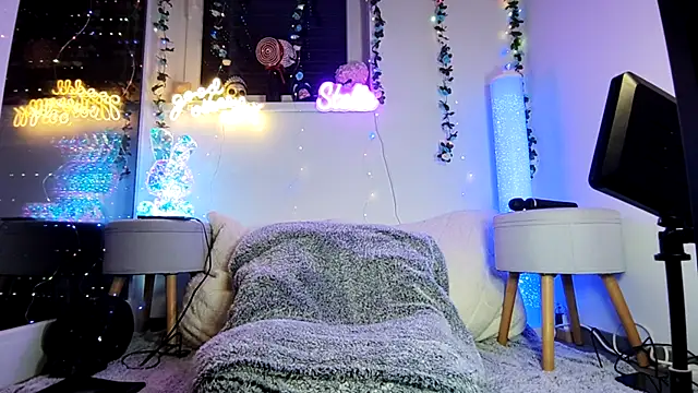 mrs skinny goddess online show from December 19, 7:32 pm