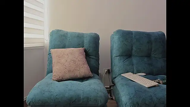 Snapshot of tamy_ian chatting on November 28, 1:47 pm tamy ian online show from November 28, 1:47 pm