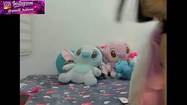 Snapshot of tamy_ian chatting on March 11, 8:09 am tamy ian online show from March 11, 8:09 am