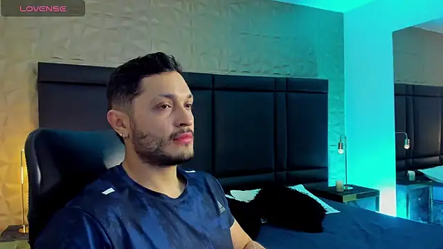 JossAckland online show from January 9, 11:36 am