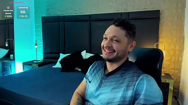 JossAckland online show from January 21, 11:46 am