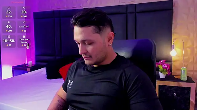 JossAckland online show from February 12, 6:09 pm