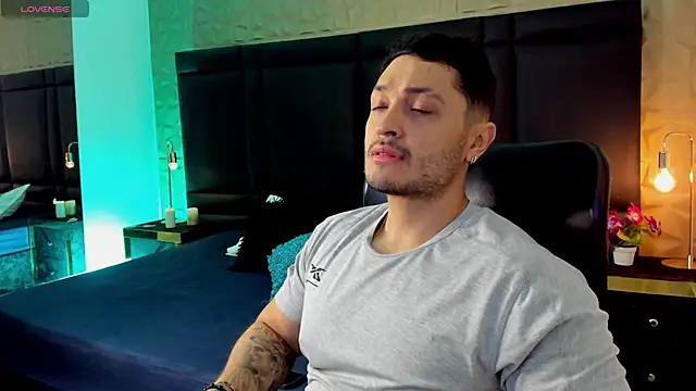 JossAckland online show from February 18, 11:55 am