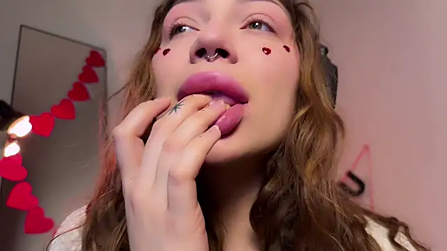 Snapshot of PaulaPratt chatting on February 14, 4:15 am PaulaPratt online show from February 14, 4:15 am