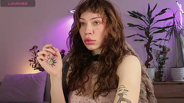 PaulaPratt online show from March 7, 5:26 am