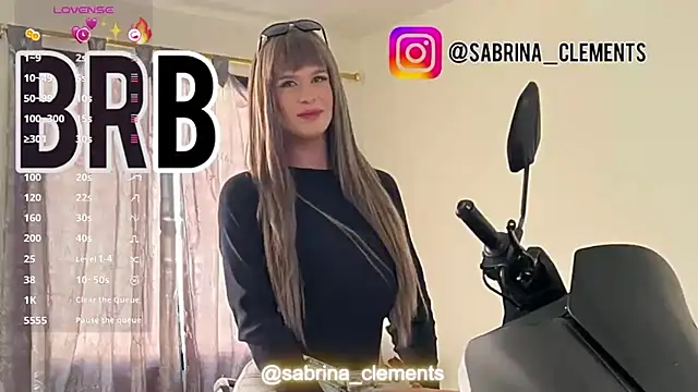 Snapshot of sabrina_clementss chatting on February 25, 10:50 pm sabrina clementss online show from February 25, 10:50 pm