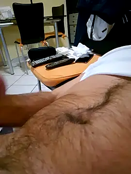 1talianBeutifulCock online show from February 12, 6:51 pm