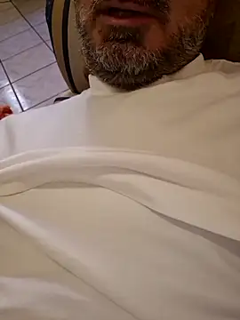 1talianBeutifulCock online show from March 27, 1:11 pm