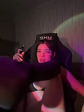 Velvetsky 1 online show from January 15, 12:15 am