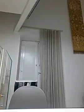 Snapshot of perla97 chatting on February 14, 12:13 pm perla97 online show from February 14, 12:13 pm