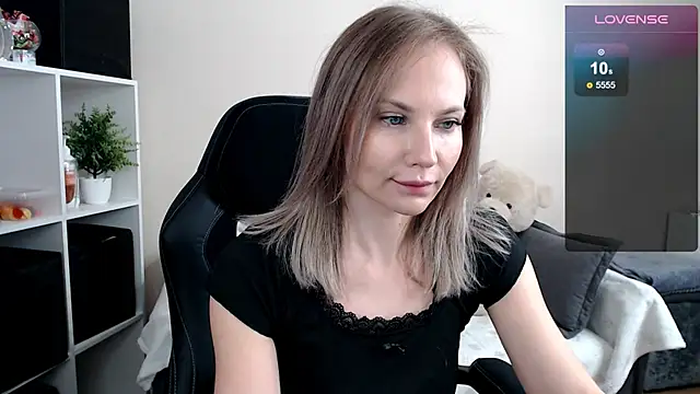 Sunny bunny6 online show from June 27, 7:35 am