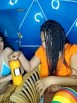 DANIELA MICHEL online show from December 17, 10:44 am