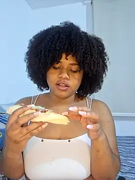 DANIELA MICHEL online show from March 16, 3:58 am