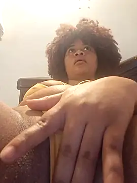 DANIELA MICHEL online show from November 12, 2:39 pm