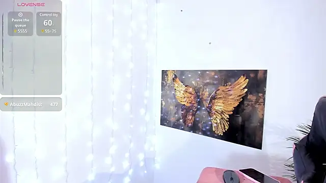 vioolettss online show from January 30, 4:06 am