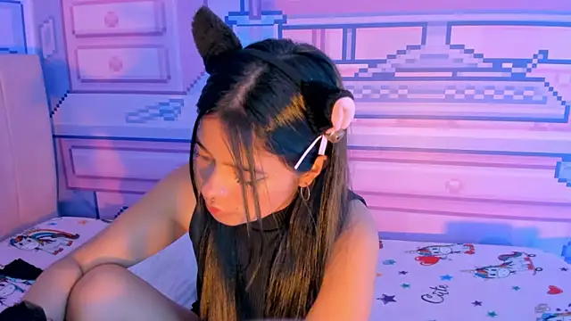  18alice online show from December 8, 5:39 am