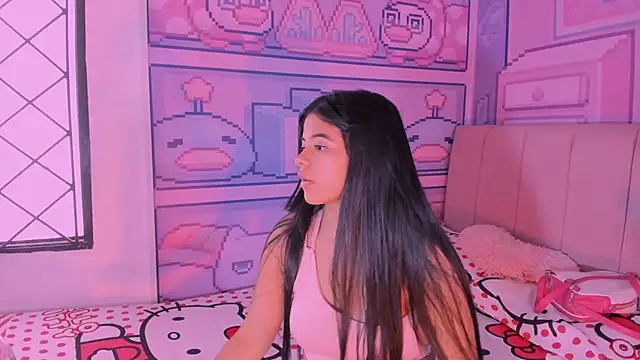  18alice online show from February 6, 7:29 pm